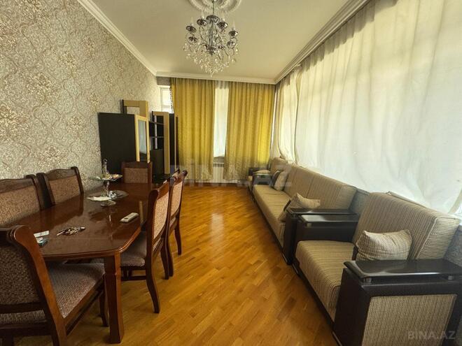Продаётся 3-комн. новостройка 102 м², м. Кара Караев, photo 5 from 15