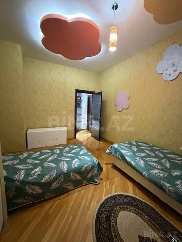 İcarəyə verilir 5 otaqlı yeni tikili 180 m², 28 May m., photo 12 from 14