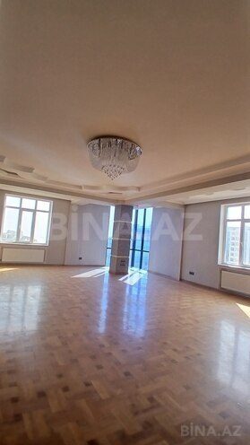 Satılır 4 otaqlı yeni tikili 217 m², 28 May m., photo 1 from 32
