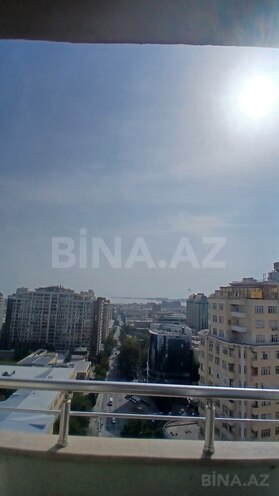 Satılır 4 otaqlı yeni tikili 217 m², 28 May m., photo 15 from 32