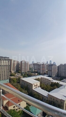 Satılır 4 otaqlı yeni tikili 217 m², 28 May m., photo 29 from 32