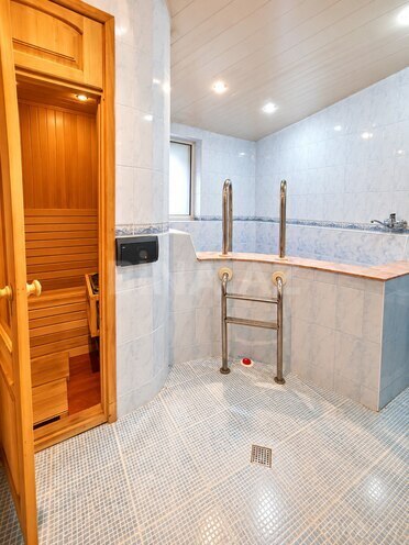 Сдается 2-комн. новостройка 120 м², м. Низами, photo 5 from 8