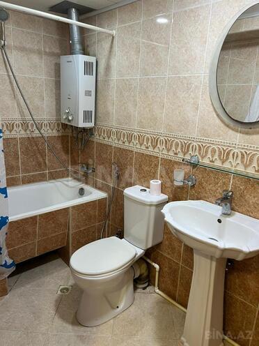 Сдается 3-комн. вторичка 100 м², м. Низами, photo 18 from 20