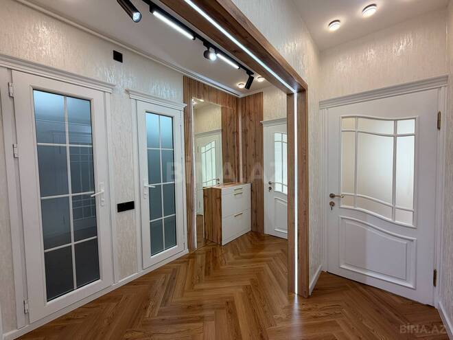 Продаётся 3-комн. вторичка 65 м², м. Ази Асланов, photo 11 from 14