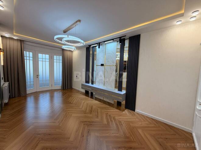 Продаётся 3-комн. вторичка 65 м², м. Ази Асланов, photo 3 from 14