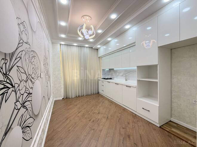Продаётся 3-комн. новостройка 95 м², м. Нефтчиляр, photo 1 from 14