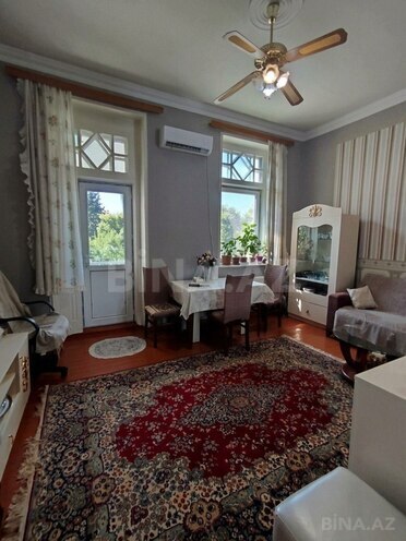 Satılır 2 otaqlı köhnə tikili 55 m², Nəsimi r., photo 3 from 8
