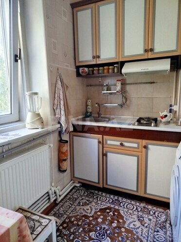 Satılır 2 otaqlı köhnə tikili 55 m², Nəsimi r., photo 5 from 8