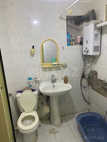 Satılır 3 otaqlı köhnə tikili 90 m², İnşaatçılar m., photo 14 from 21