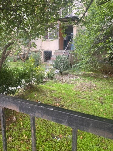Satılır 3 otaqlı köhnə tikili 90 m², İnşaatçılar m., photo 8 from 21