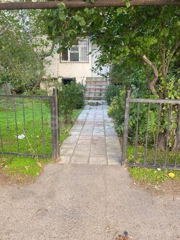 Satılır 3 otaqlı köhnə tikili 90 m², İnşaatçılar m., photo 17 from 21