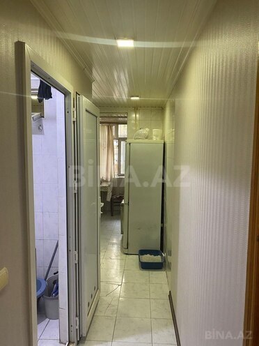 Satılır 3 otaqlı köhnə tikili 90 m², İnşaatçılar m., photo 15 from 21