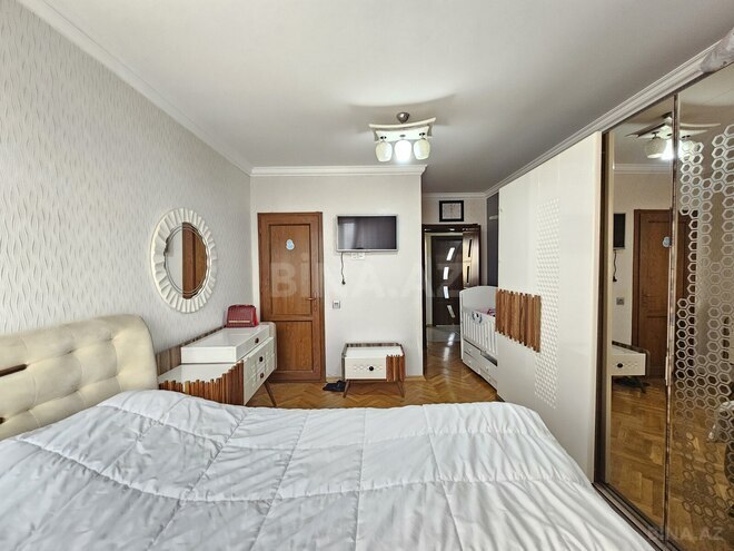 Satılır 4 otaqlı köhnə tikili 100 m², Badamdar q., photo 9 from 21