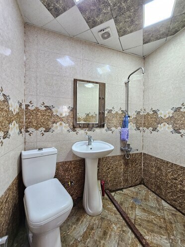 Satılır 4 otaqlı köhnə tikili 100 m², Badamdar q., photo 18 from 21