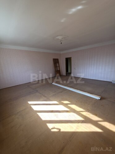 Satılır 4 otaqlı köhnə tikili 130 m², Bakıxanov q., photo 4 from 29