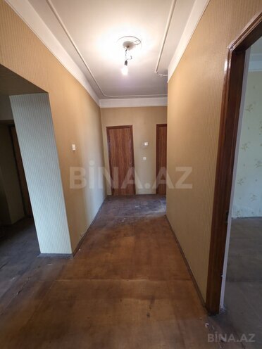 Satılır 4 otaqlı köhnə tikili 130 m², Bakıxanov q., photo 19 from 29