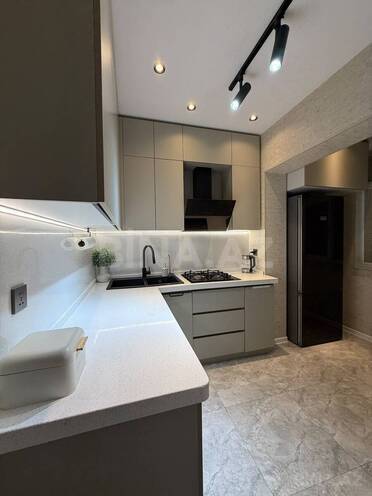 Satılır 4 otaqlı köhnə tikili 115 m², Həzi Aslanov m., photo 6 from 18