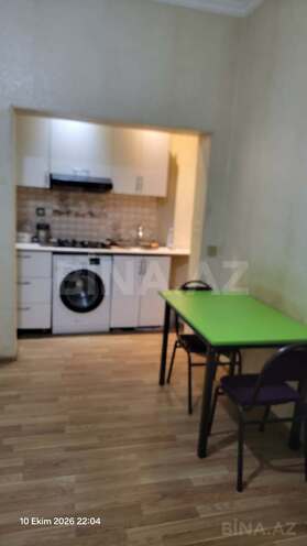 Сдаётся 1-комн. вторичка 25 м², м. Элмляр Академиясы, photo 1 from 8