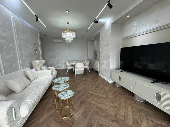 Сдаётся 3-комн. новостройка 148 м², м. 8 ноября, photo 1 from 22