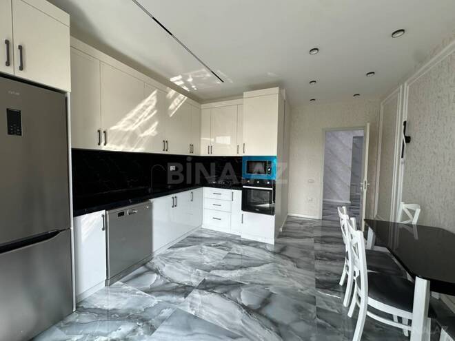 Сдаётся 3-комн. новостройка 148 м², м. 8 ноября, photo 8 from 22