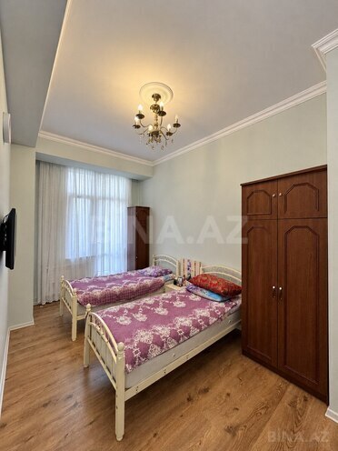 Продается 4-комн. новостройка 130 м², Насиминский  р., photo 7 from 14