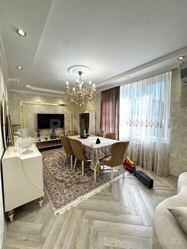 Satılır 2 otaqlı köhnə tikili 65 m², Həzi Aslanov m., photo 1 from 13