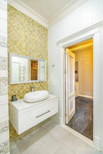 Продаётся 3-комн. новостройка 275 м², м. Ичеришехер, photo 17 from 26
