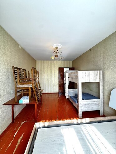 Продаётся 2-комн. вторичка 65 м², м. Ази Асланов, photo 3 from 12