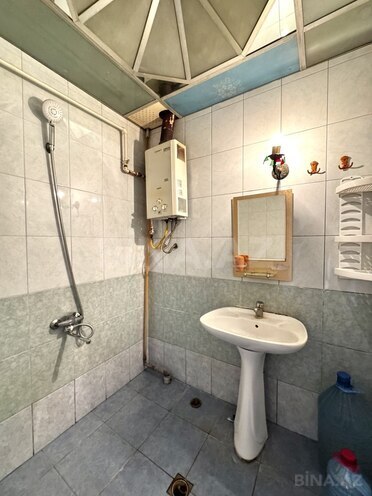 Продаётся 2-комн. вторичка 65 м², м. Ази Асланов, photo 10 from 12