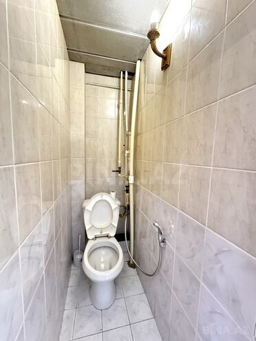 Продаётся 2-комн. вторичка 65 м², м. Ази Асланов, photo 11 from 12
