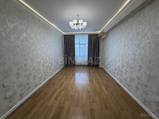 Продается 3-комн. новостройка 90 м², м. Иншаатчылар, photo 1 from 18