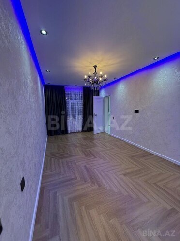 Продаётся 3-комн. вторичка 65 м², пос. Ази Асланова, photo 1 from 13