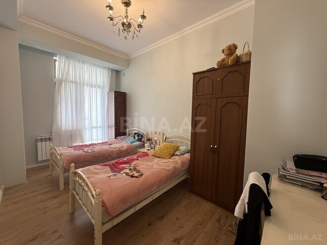 Продаётся 4-комн. новостройка 130 м², Насиминский  р., photo 21 from 32