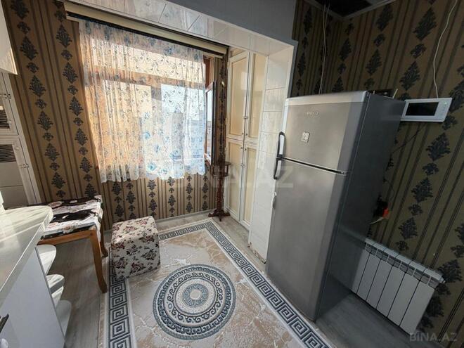 Продается 3-комн. вторичка 75 м², Хатаинский р., photo 18 from 24