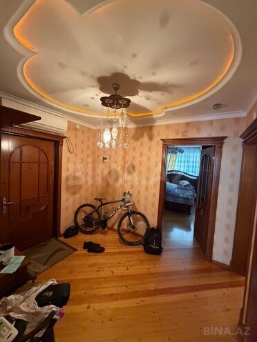 Продается 3-комн. вторичка 75 м², Хатаинский р., photo 23 from 28
