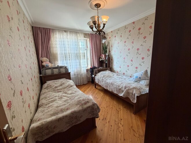 Продается 3-комн. вторичка 75 м², Хатаинский р., photo 16 from 28