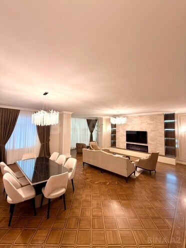 İcarəyə verilir 4 otaqlı yeni tikili 235 m², 28 May m., photo 5 from 19