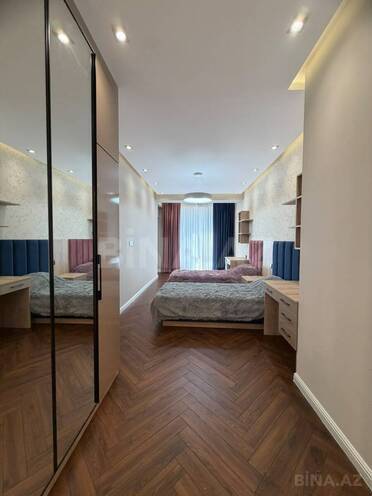 Продаётся 3-комн. новостройка 110 м², Хатаинский р., photo 15 from 25