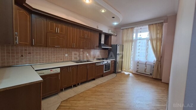 Сдаётся 4-комн. новостройка 200 м², м. 28 мая, photo 5 from 14