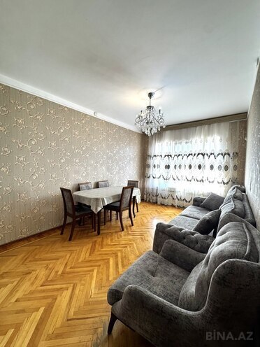 Satılır 3 otaqlı köhnə tikili 85 m², Xalqlar Dostluğu m., photo 4 from 15