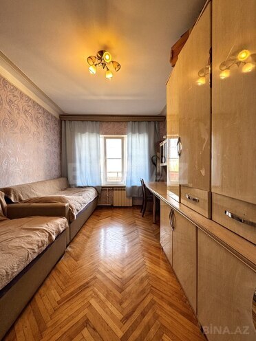 Satılır 3 otaqlı köhnə tikili 85 m², Xalqlar Dostluğu m., photo 10 from 15