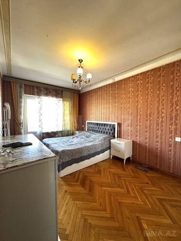 Satılır 3 otaqlı köhnə tikili 85 m², Xalqlar Dostluğu m., photo 8 from 15