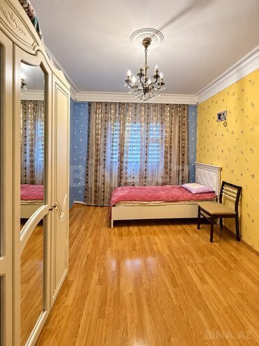 Satılır 5 otaqlı köhnə tikili 120 m², Gənclik m., photo 8 from 17
