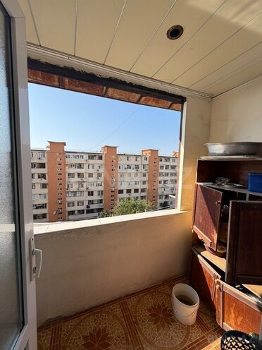 Продаётся 3-комн. вторичка 75 м², м. Ази Асланов, photo 17 from 28