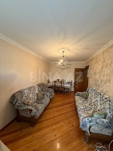 Продаётся 3-комн. вторичка 75 м², м. Ази Асланов, photo 4 from 28