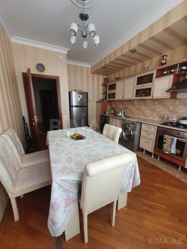 Продаётся 3-комн. новостройка 127 м², м. Элмляр Академиясы, photo 4 from 9