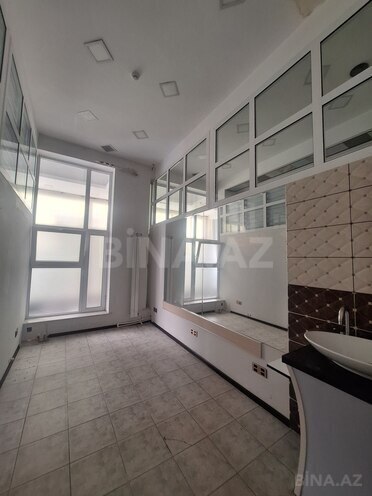 İcarəyə verilir  obyekt 600 m², İnşaatçılar m., photo 4 from 30