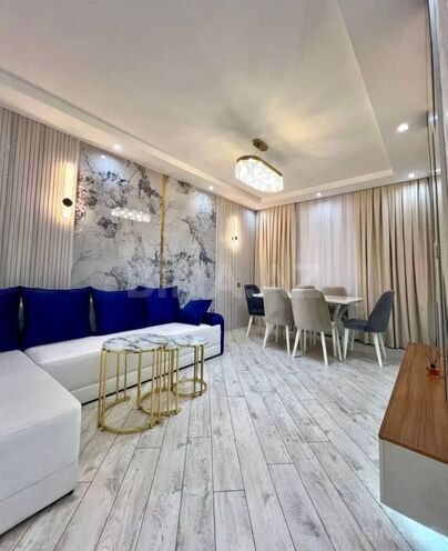 Продается 2-комн. вторичка 67 м², м. Насими, photo 1 from 12