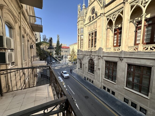 Satılır 2 otaqlı köhnə tikili 60 m², İçəri Şəhər m., photo 5 from 12
