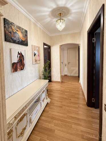 Satılır 5 otaqlı köhnə tikili 120 m², Bakıxanov q., photo 16 from 21
